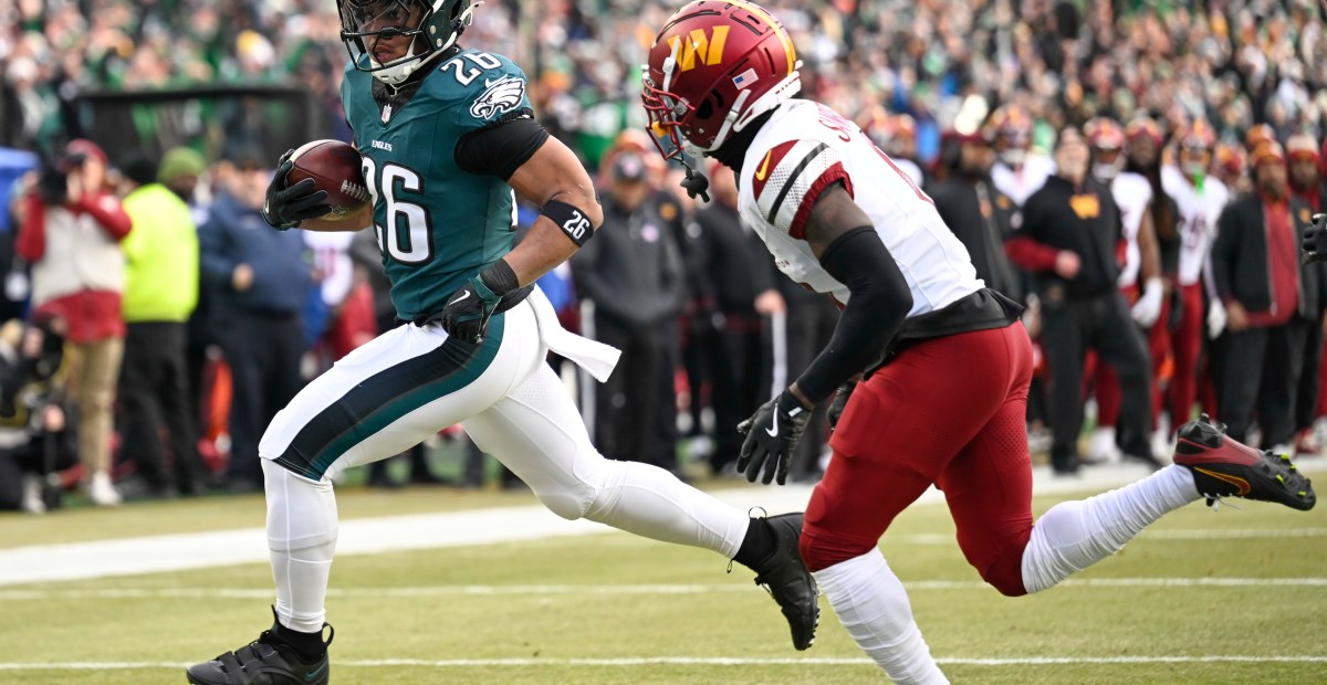 NFL Week 16 betting advice: Eagles-Commanders pick and prop bets