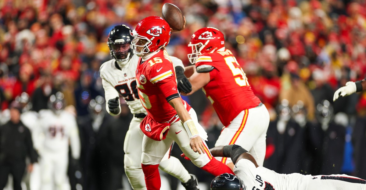 Chiefs know execution must improve at crucial moments against Texans