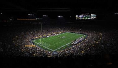 Ravens-Packers Week 17 game to end Saturday doubleheader