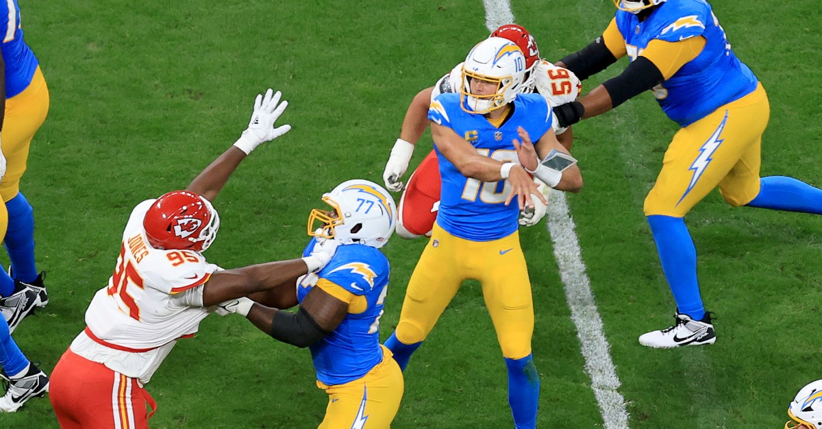 Chiefs-Chargers: 5 things to watch in Week 15 contest
