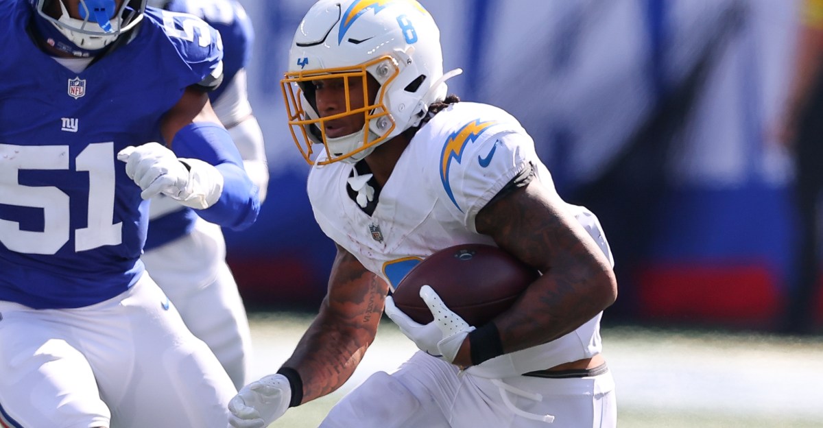 Chargers-Eagles Game Preview: Bolts must control the trenches in primetime