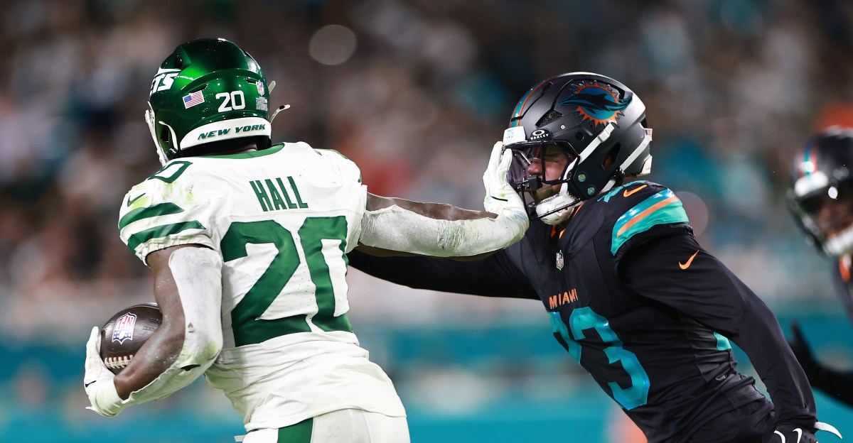 New York Jets open as Week 14 underdogs vs Miami Dolphins