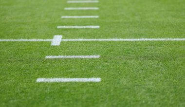 5 things that happen in every NFL game we don’t even think about