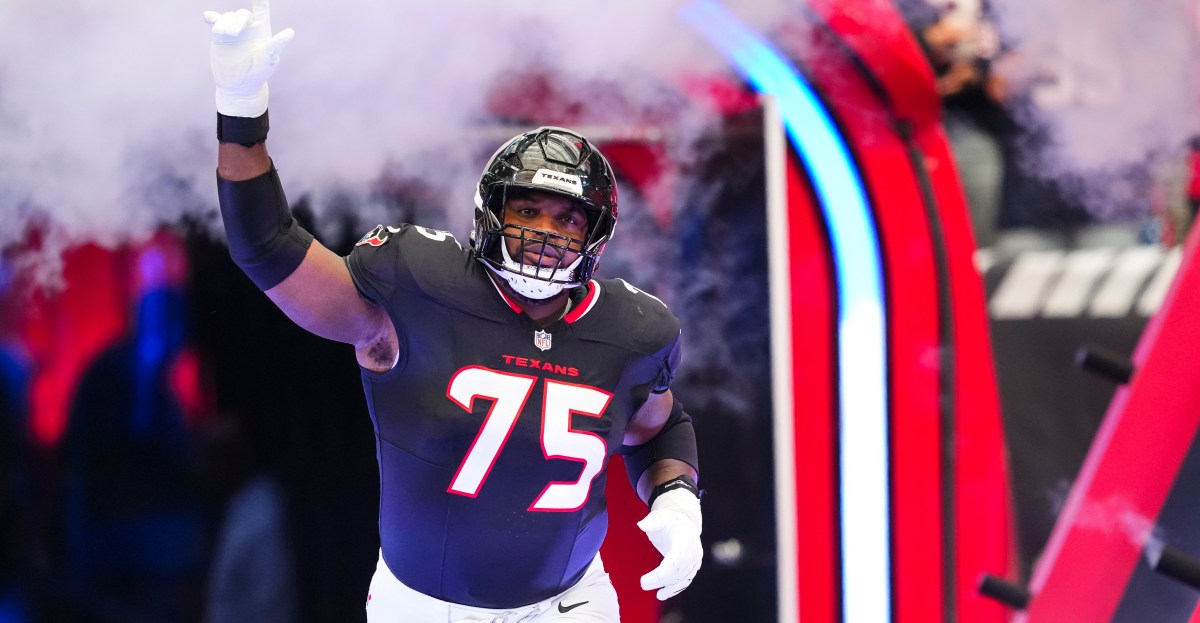 Baltimore Ravens sign veteran guard Laken Tomlinson to practice squad