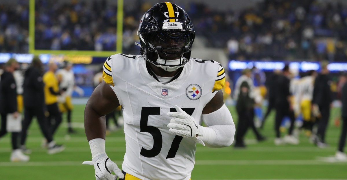 Browns make 8 roster moves Tuesday including adding OL, RB, LB and DT