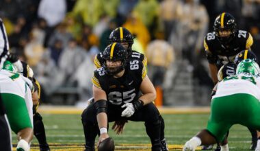 Chargers 2-round mock draft: Bolts land nation’s top center