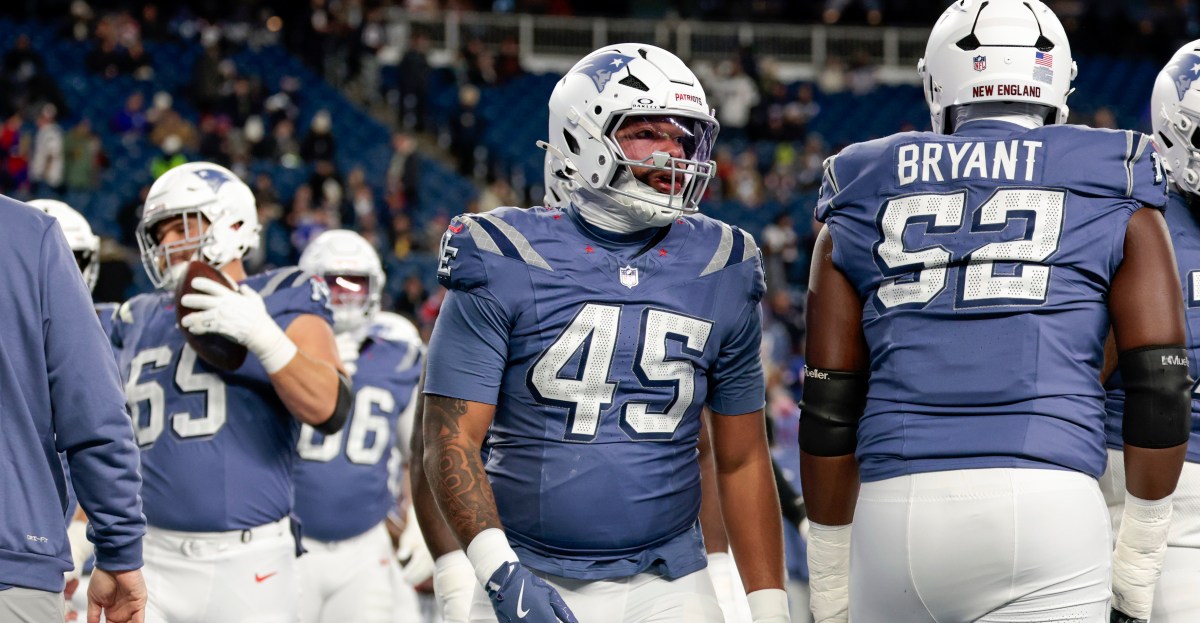 Patriots waive linebacker, reportedly add from Colts’ practice squad