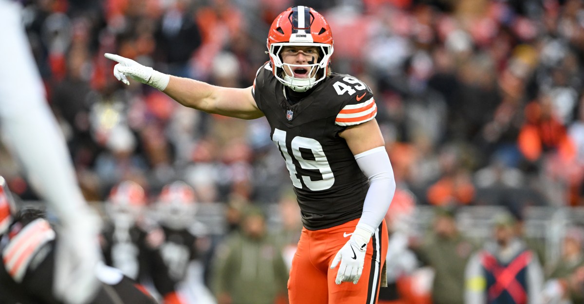 Cleveland Browns: In a lost season, these 2 rookies continue to shine