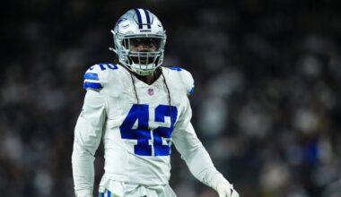 Dallas Cowboys interested in re-signing Jadeveon Clowney