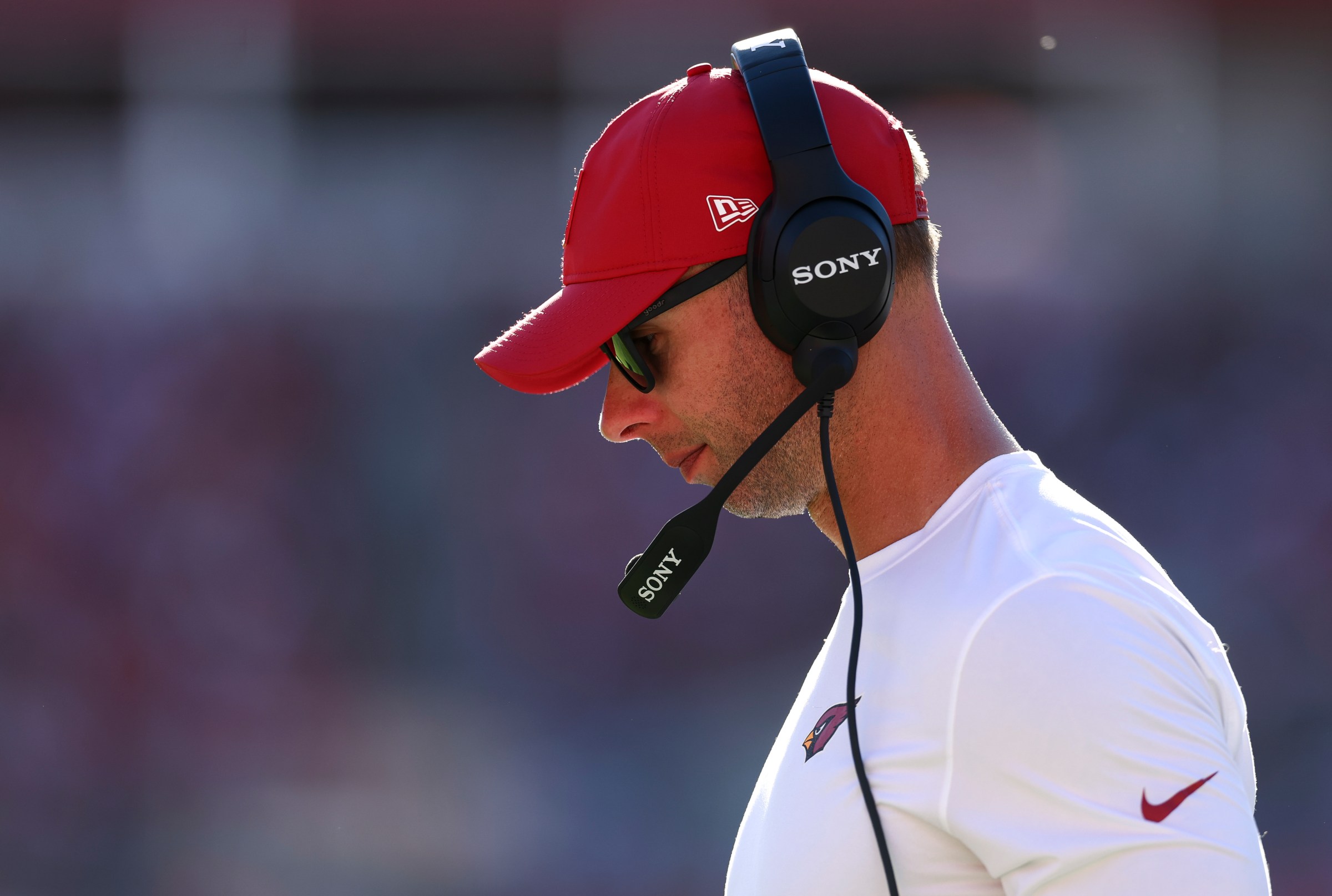 TAMPA, FLORIDA - NOVEMBER 30: Head coach Jonathan Gannon of the Arizona Cardinals stands on the sidelines during the fourth quarter of an NFL football game against the Tampa Bay Buccaneers at Raymond James Stadium on November 30, 2025 in Tampa, Florida. (Photo by Kevin Sabitus/Getty Images)