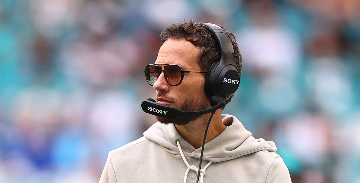 Miami Dolphins News - Can Mike McDaniel save his job