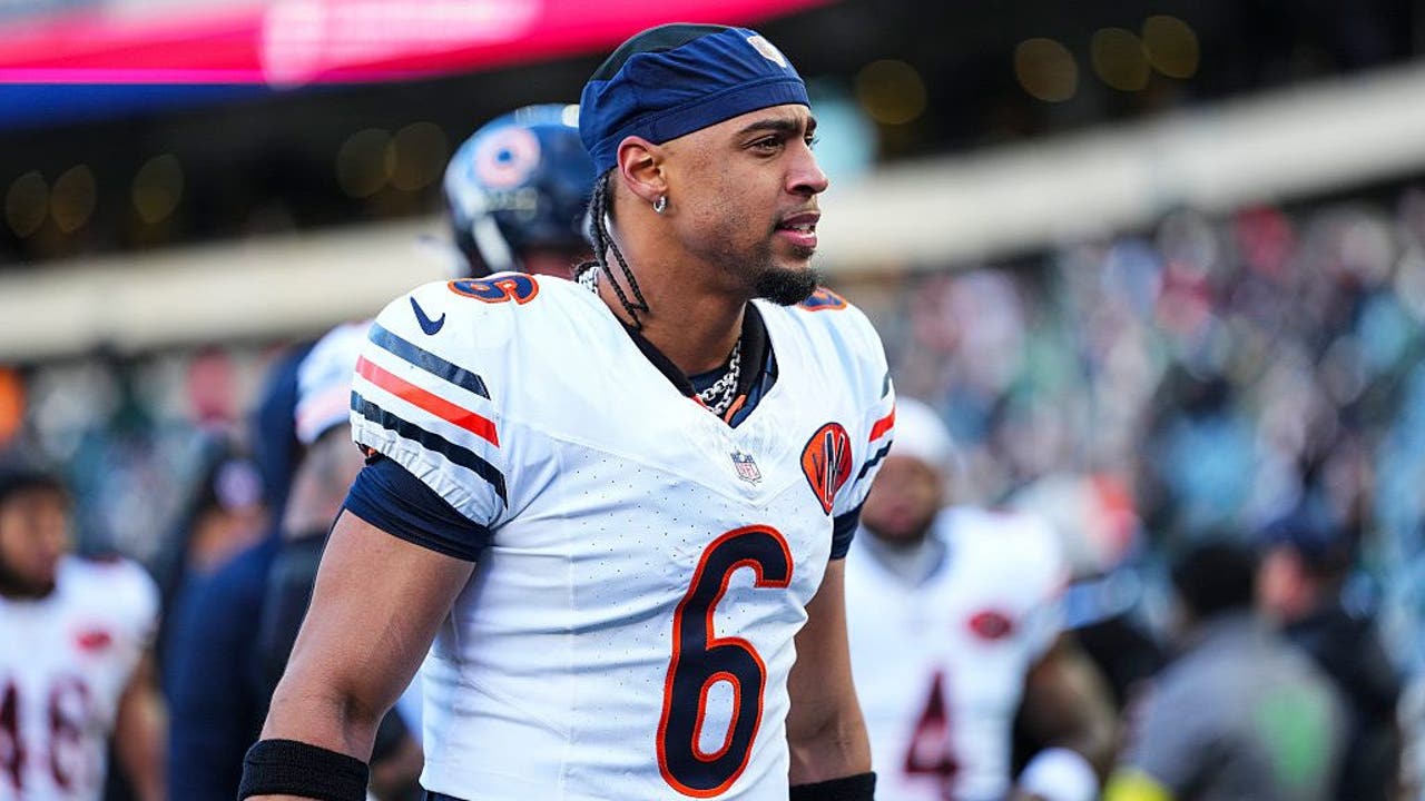 Chicago Bears place Kyler Gordon on injured reserve, sidelining for the rest of the regular season