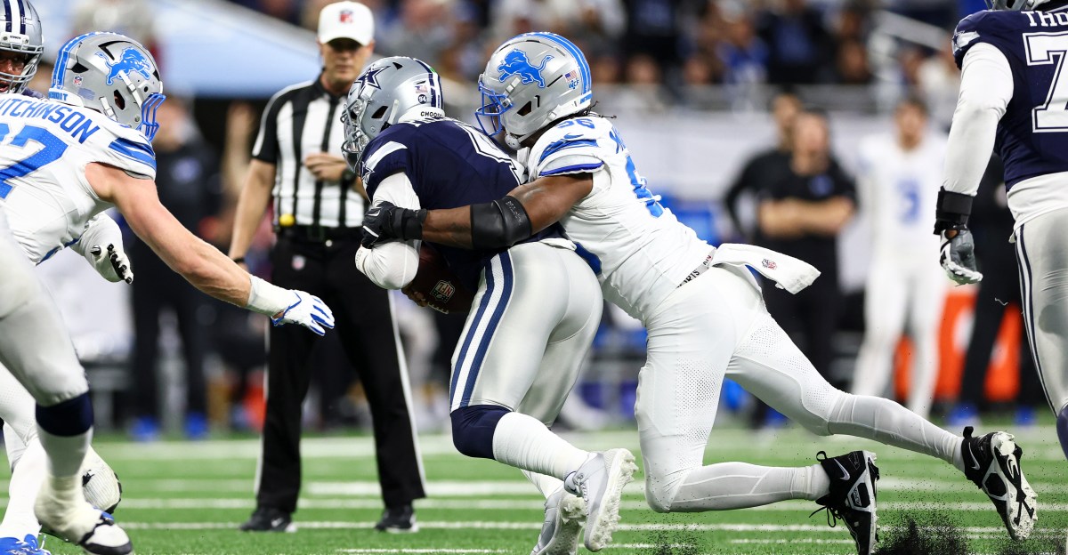 Lions EDGE Al-Quadin Muhammad win NFC Defensive Player of the Week