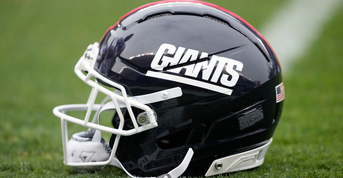 Giants news: Joe Schoen era, Bobby Okereke honored, coaching candidates