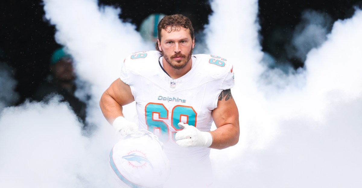 9 roster ties between Patriots, Dolphins ahead of Week 18