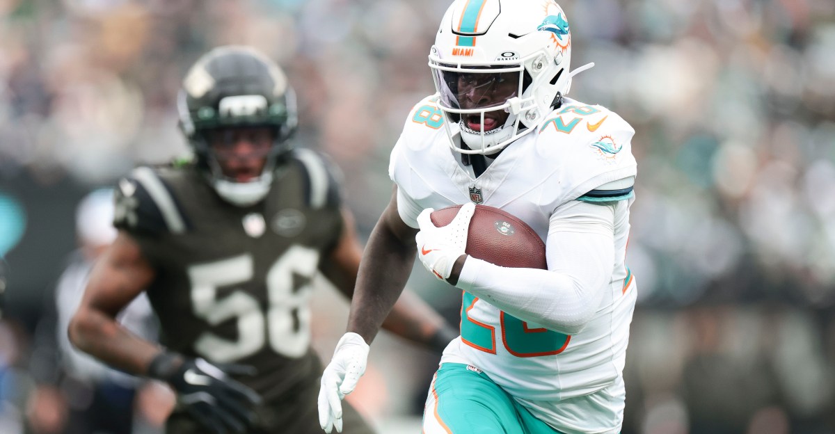 Miami Dolphins News - Dolphins dominating with the run game