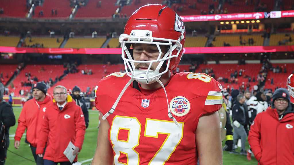 Chiefs' Travis Kelce talks playoff climb on 'New Heights'