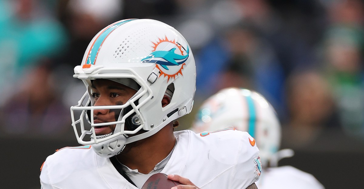 Miami Dolphins News - Dolphins may need to rely on Tua Tagovailoa