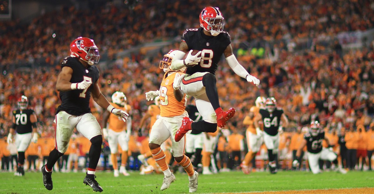 Falcons vs Bucs Week 15 postgame show: Historic comeback victory