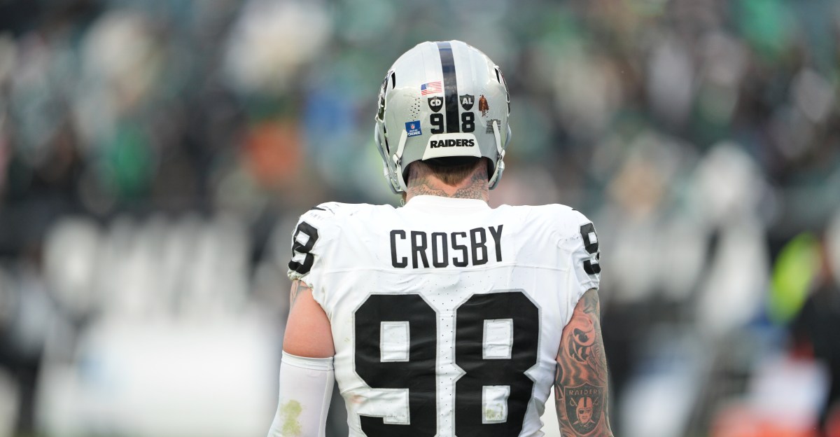 Las Vegas Raiders News: Maxx Crosby leaves facility