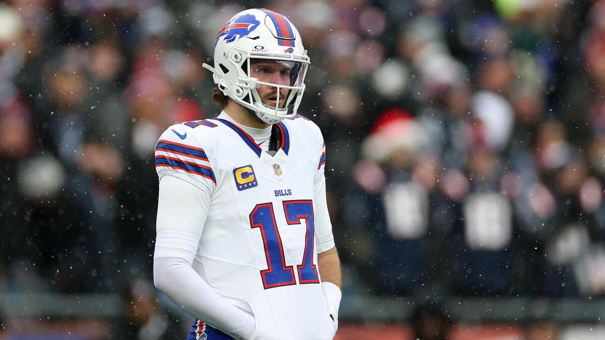 Bills QB Josh Allen says sideline barf session wasn't a flu. 'Happens every game'