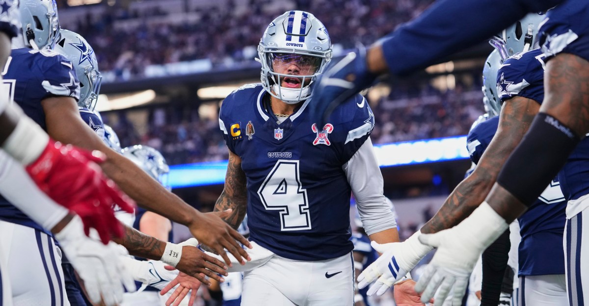 Dallas Cowboys EVP Stephen Jones: Dak Prescott to play on Christmas Day