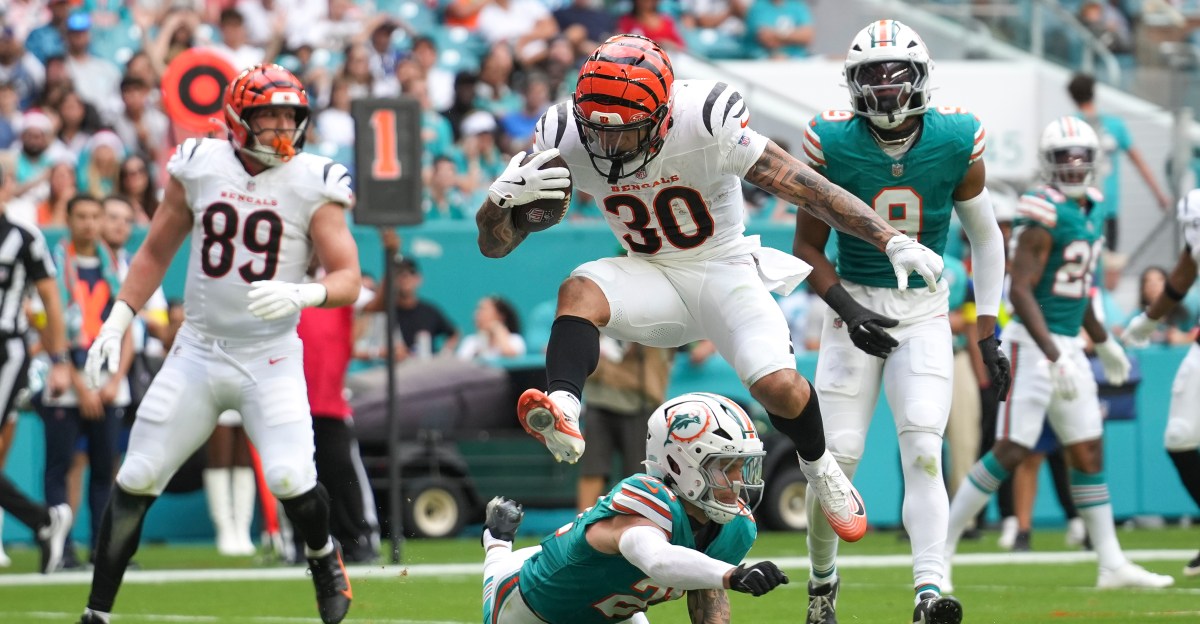Dolphins steamrolled by Bengals - The Splash Zone 12/22/25