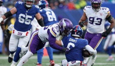 NFL Week 17 betting advice: Giants-Raiders picks and props