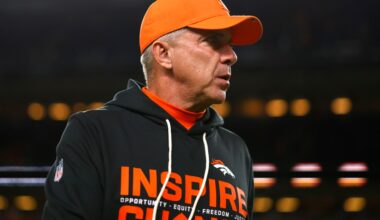 Week 17: Denver Broncos at Kansas City Chiefs - Full Coverage