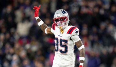 Patriots waive pair to make room for activations from injured reserve