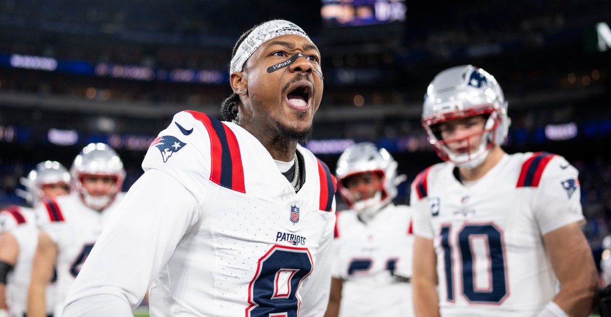 Patriots not ready to take foot off the gas after clinching playoff berth