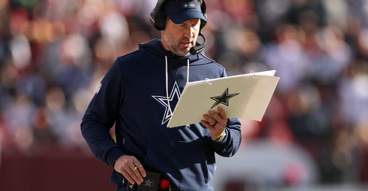 Dallas Cowboys coaching staff a real life Jekyll/Hyde situation