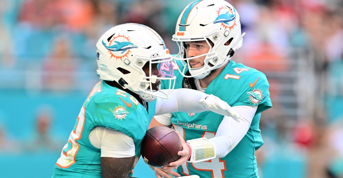 Dolphins vs. Patriots odds Week 18: New England heavily favored in season finale