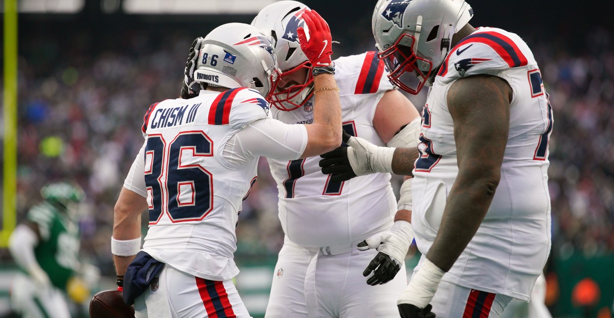 Fan Notes from the Patriots’ 42-10 win over the Jets