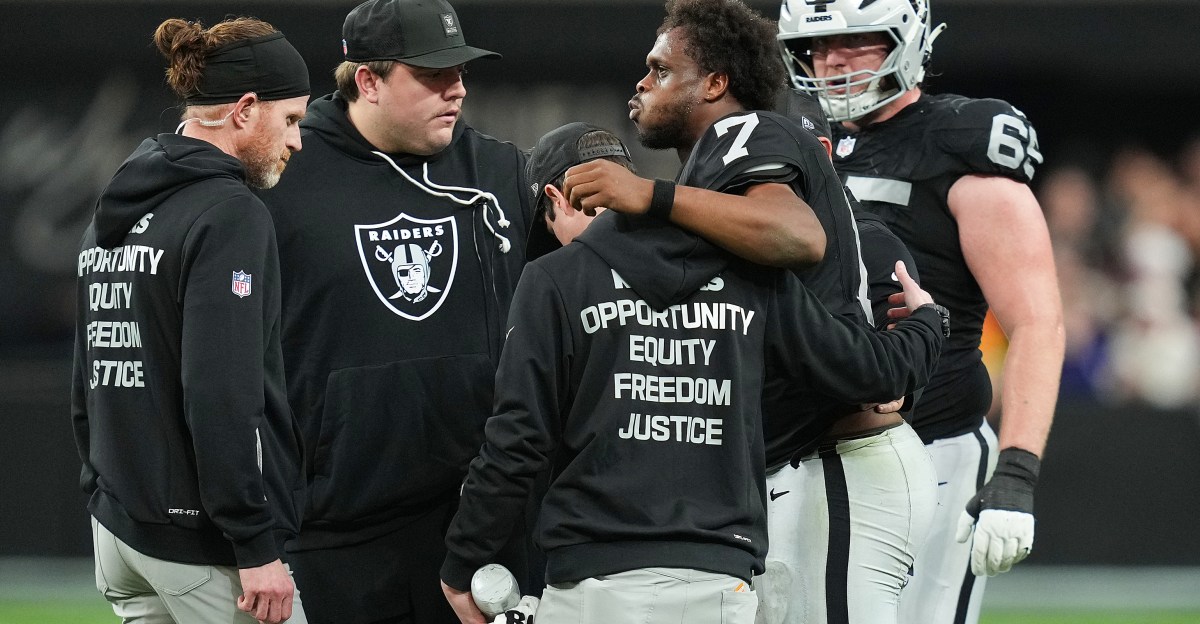 Reviewing the Las Vegas Raiders’ 34-10 loss to the New York Giants