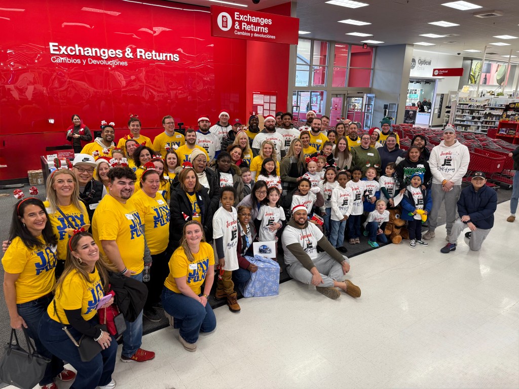 Giants offensive lineman Jermaine Eluemunor hosts a holiday party for children with cancer on Monday, Dec. 15.