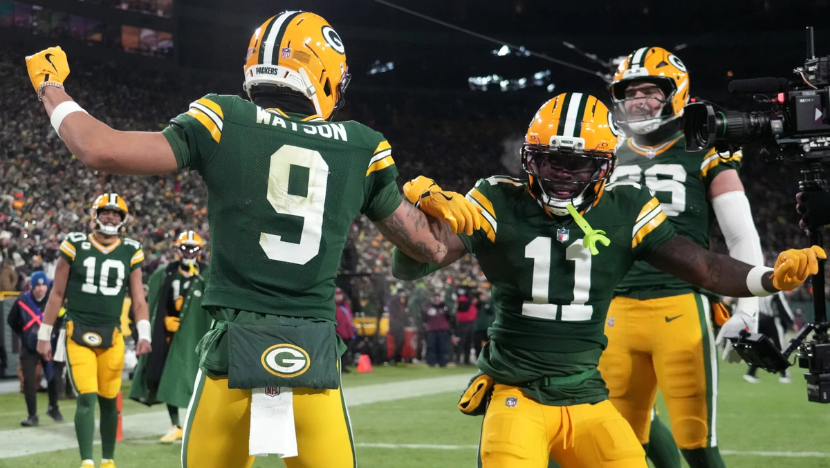 Green Bay clinches playoff berth after Lions loss on Christmas