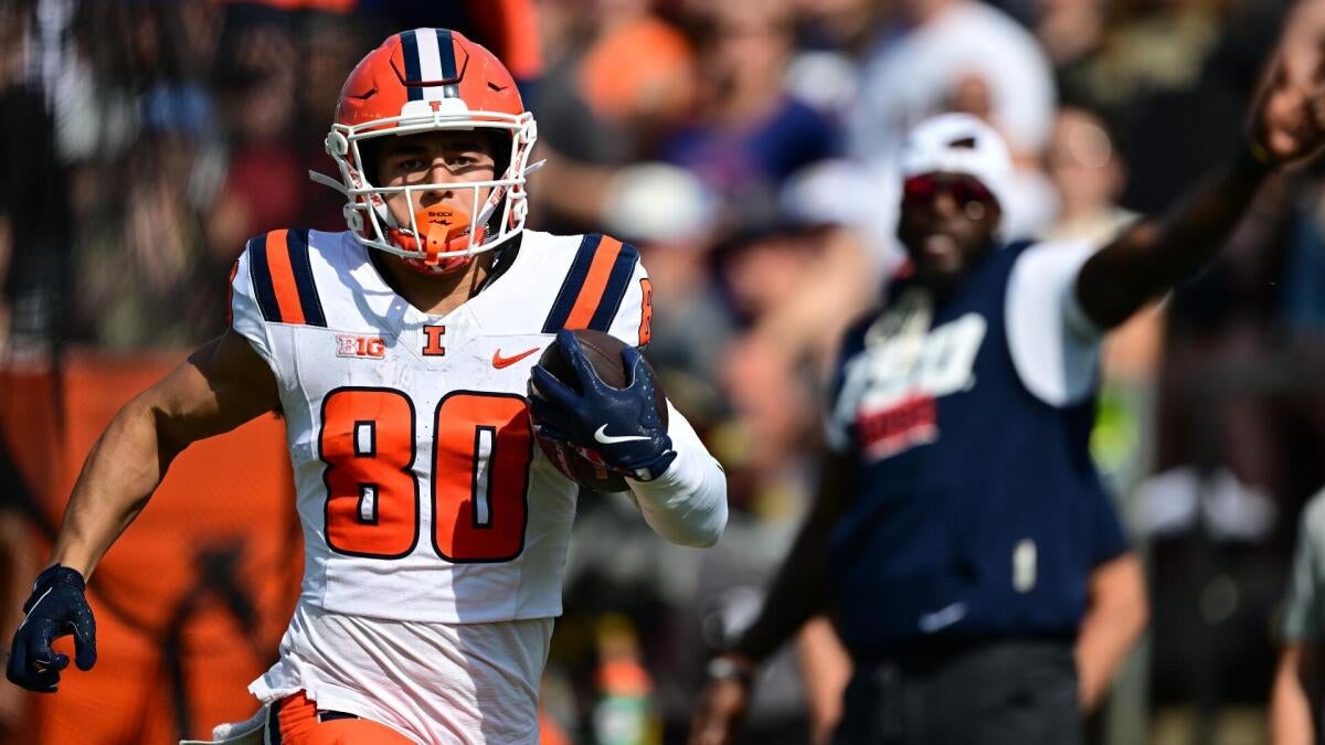 College football bowl and 2025-26 CFP picks, predictions: Legendary Vegas expert reveals best bets today