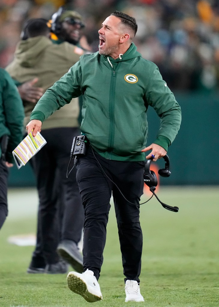 Green Bay Packers head coach Matt LaFleur shouting.