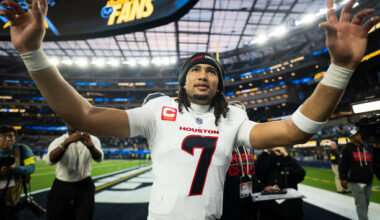 Texans reach NFL playoffs and Ravens win to stay in hunt · The 42