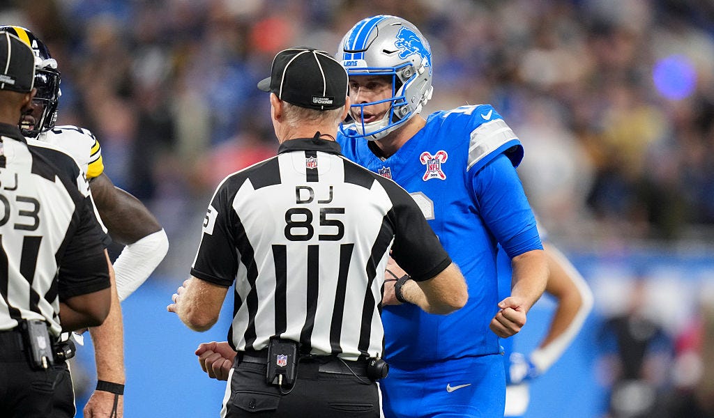 Lions point fingers at self over officiating, ground game woes, Mahogany on pushing through pain