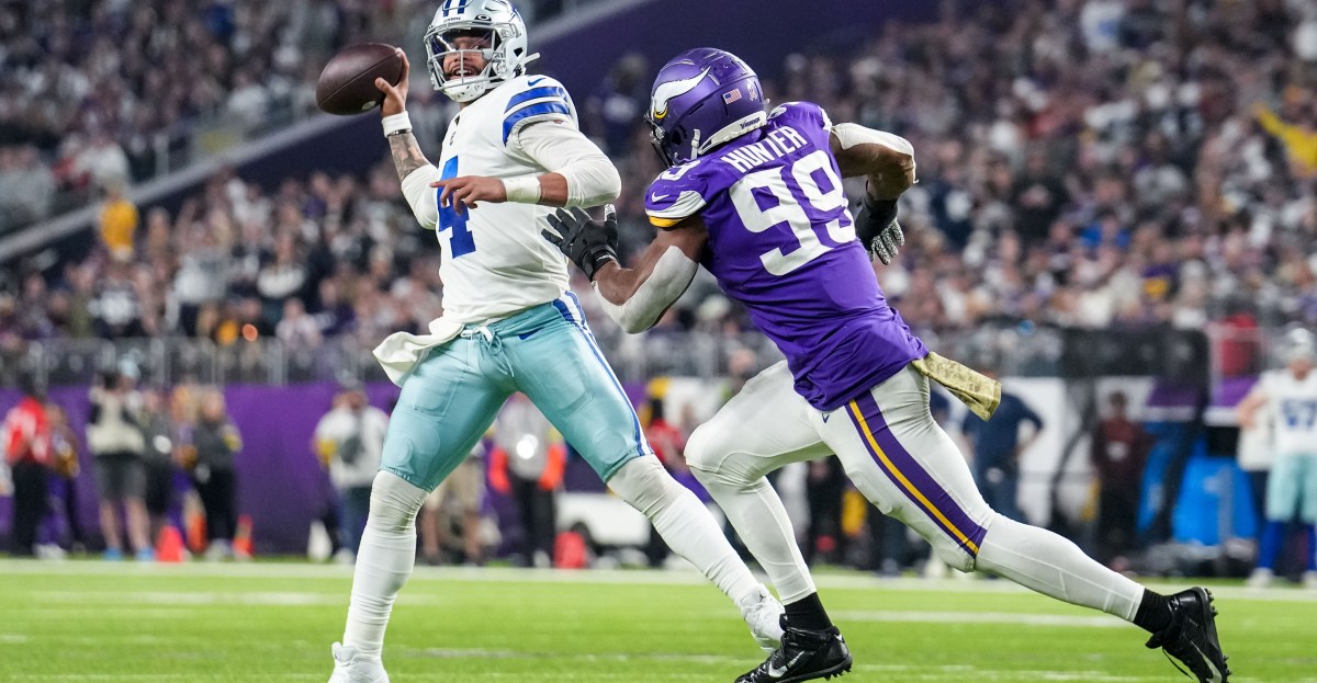 Dallas Cowboys opens as big favorites over the Vikings for Week 15