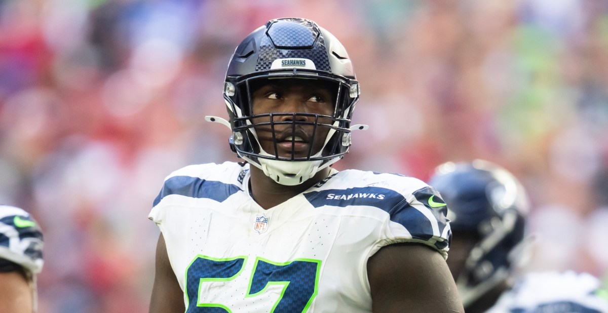 Seahawks-Rams Week 16 injury news: Charles Cross could be out for rest of regular season