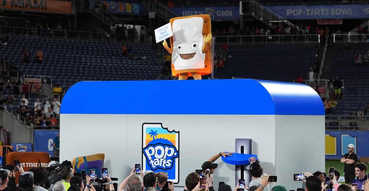 College football’s 10 best bowl game matchups for 2025-26 outside CFP