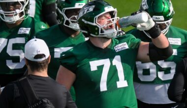 Josh Myers is staying with the Jets past 2025