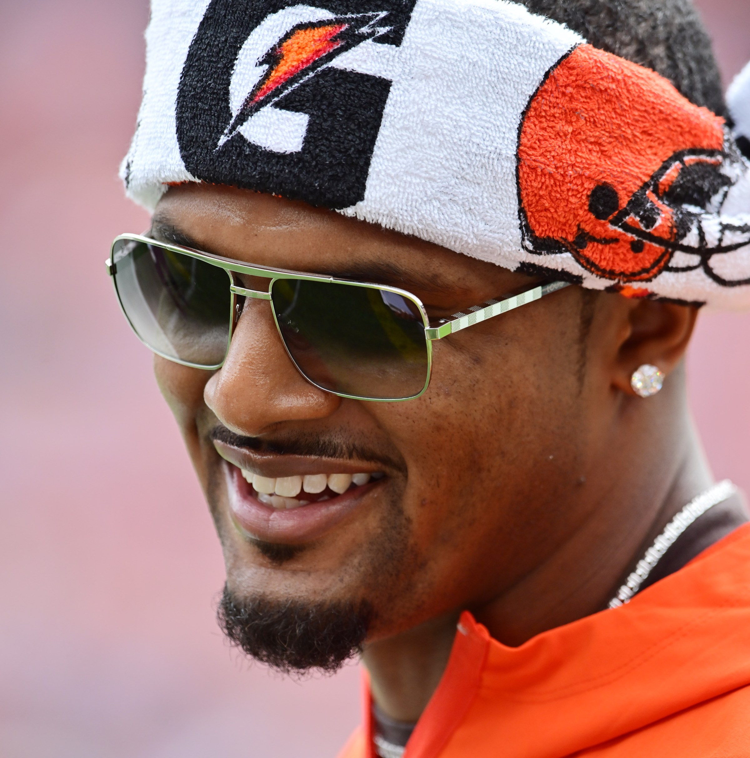 Daily Dawg Chow 12/24; Browns won’t be moving to Deshaun Watson in 2025