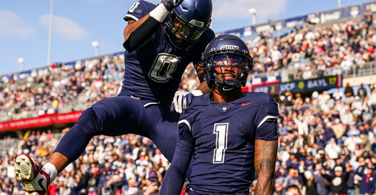 Wisconsin Football: Former Badgers WR named to All American 1st Team