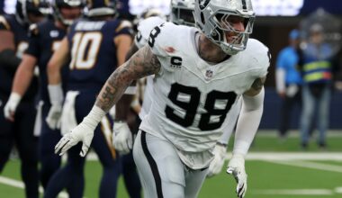 Defensive end Maxx Crosby is expected to play Sunday against Denver Broncos