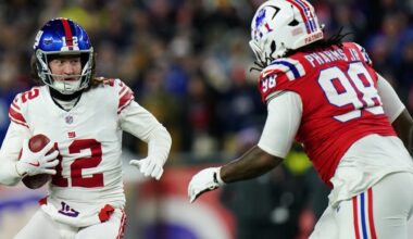 NY Giants’ punter suffered knee injury on field goal snafu vs. Patriots