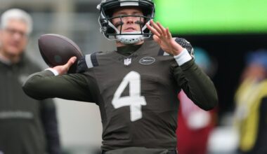 Jets Reacts Survey Week 15: Who should start at quarterback?